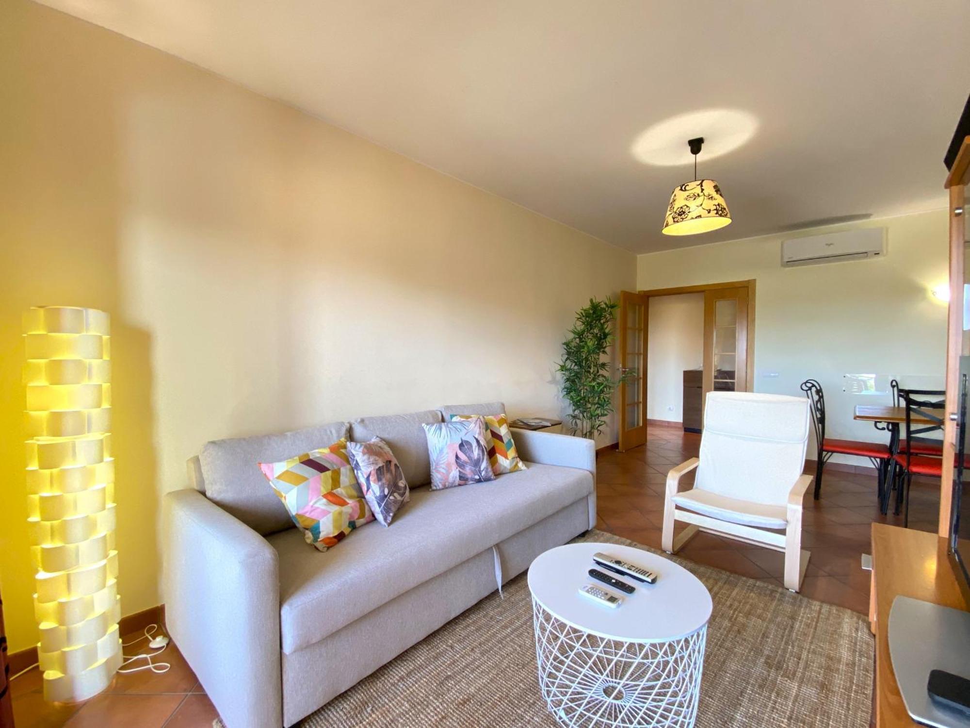 Albufeira Sunny Style With Pool By Homing Apartment Luaran gambar